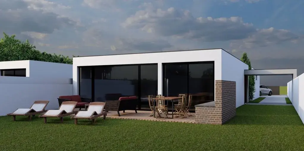 Deck e jardim da moradia T4 — Eco Village Enxomil